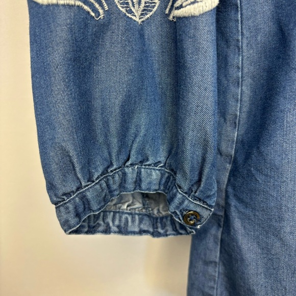 Wrangler Blue Embroidered Button Down Faded Denim Blouse | Size Large - Picture 6 of 8